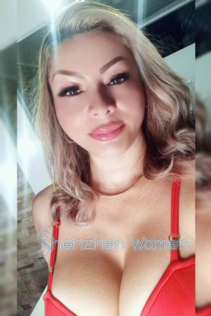 222362 - Ale Age: 43 - Costa Rica