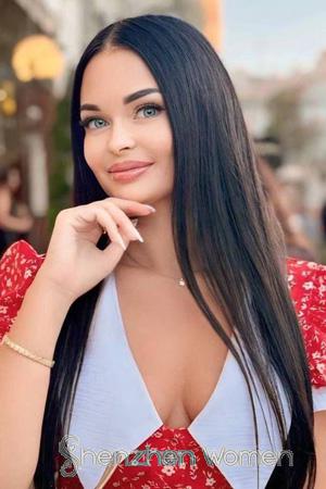 225395 - Viktoriia Age: 33 - Ukraine