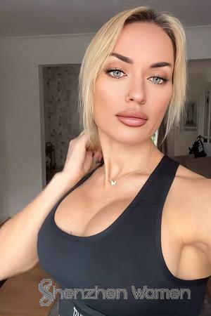 225942 - Olga Age: 37 - Moldova