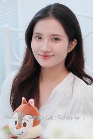229428 - Ngoc Trang Age: 20 - Vietnam